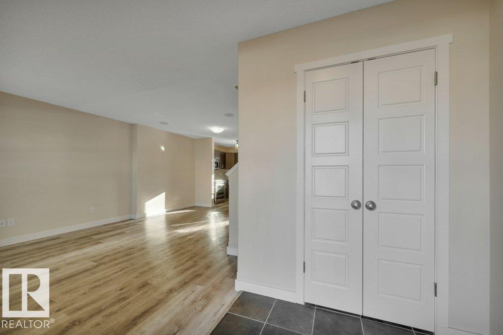 2015 32 St Nw, Edmonton, Alberta  T6T 0K4 - Photo 6 - E4462723