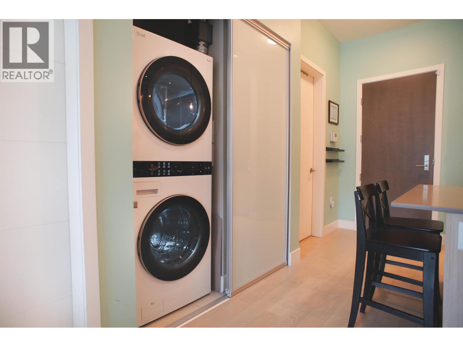 104 260 Salter Street, New Westminster, British Columbia  V3M 0J4 - Photo 11 - R3058725