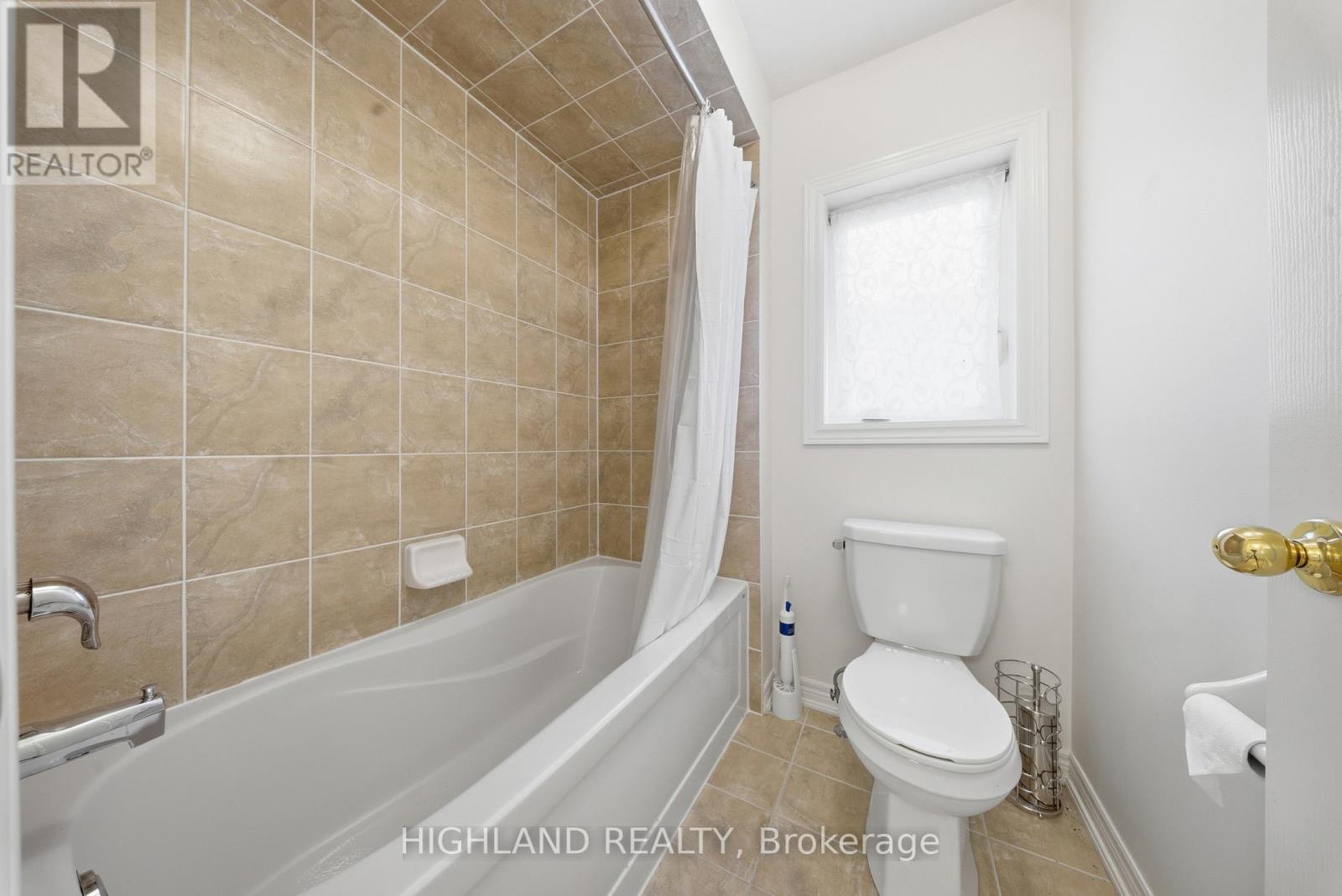 426 Hidden Trail, Oakville, Ontario  L6M 0N4 - Photo 22 - W12470552