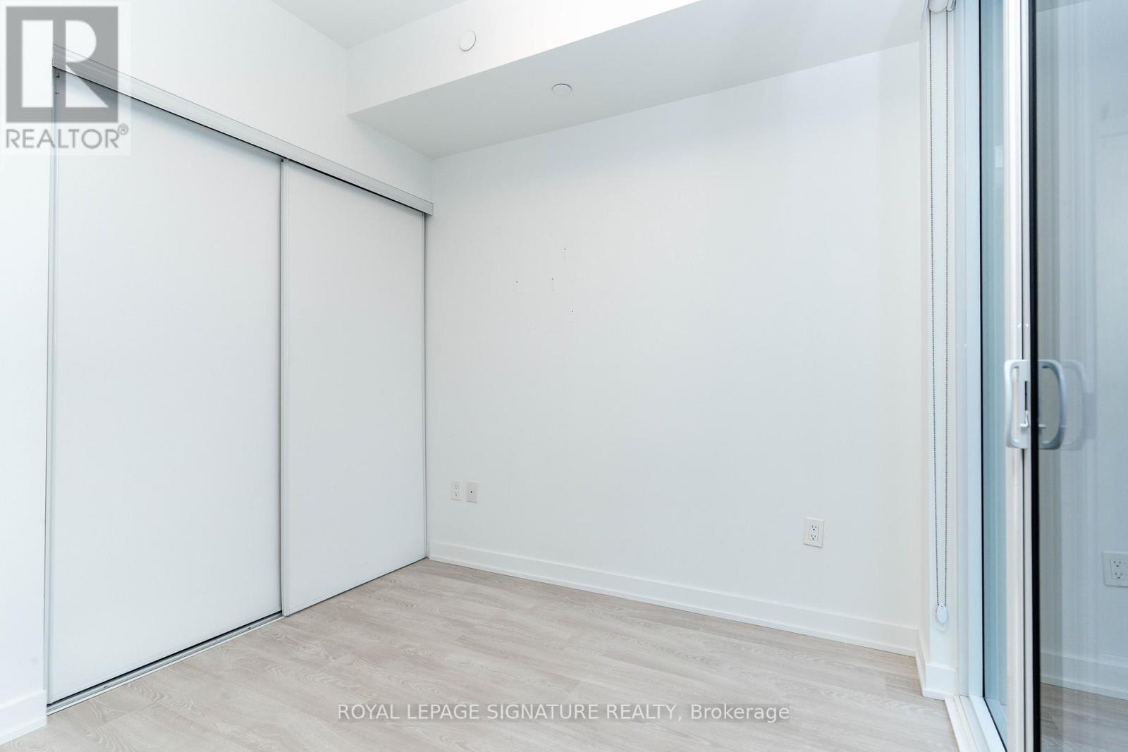 1708 - 15 Queens Quay E, Toronto, Ontario  M5E 0A5 - Photo 15 - C12467184