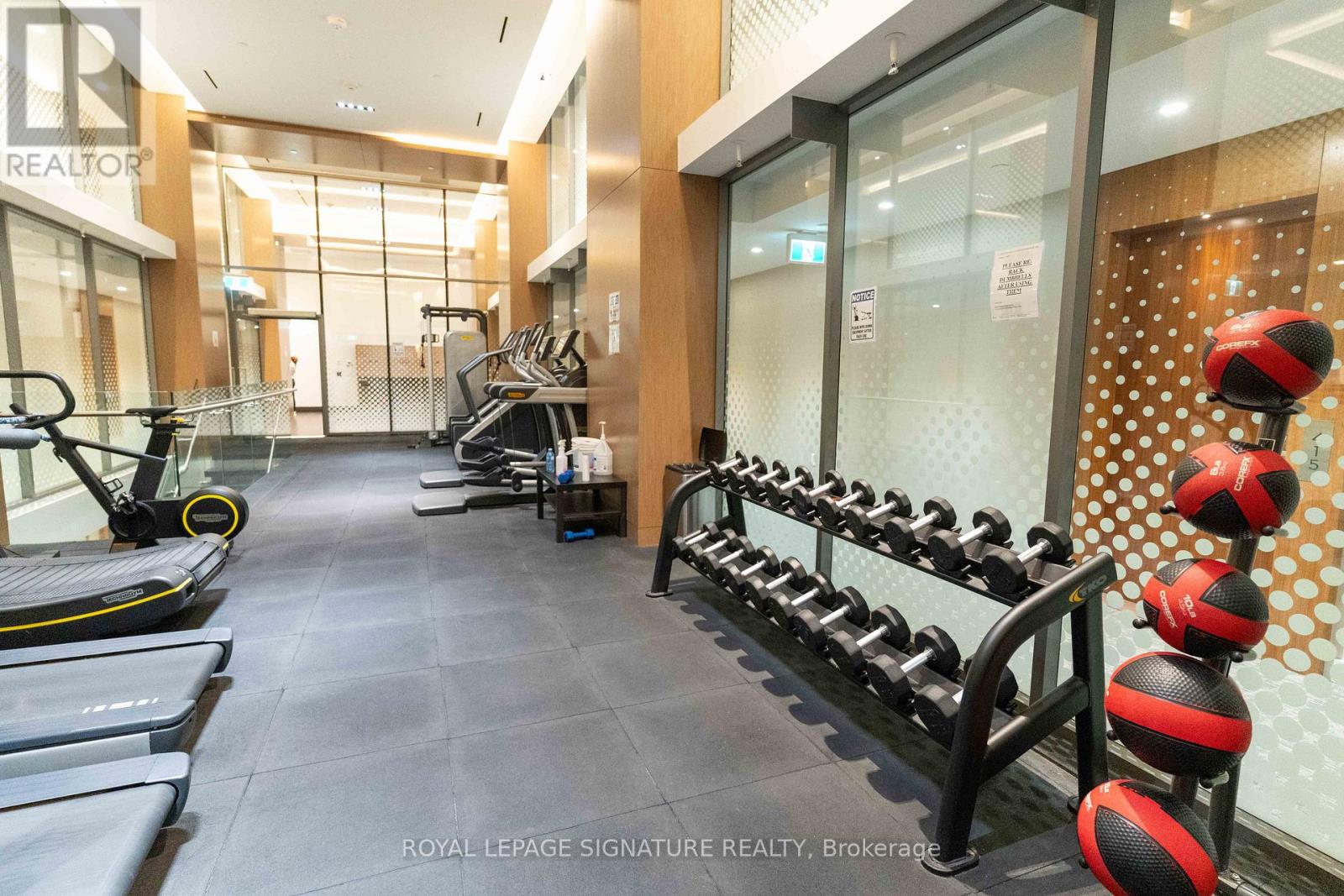 1708 - 15 Queens Quay E, Toronto, Ontario  M5E 0A5 - Photo 23 - C12467184