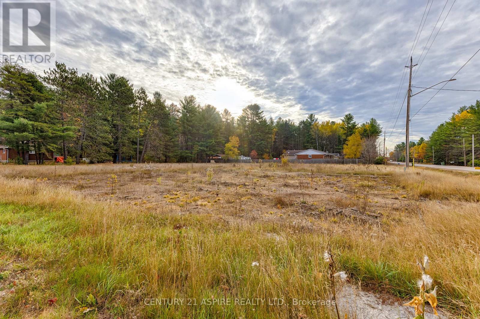912 A Doran Road, Petawawa, Ontario  K8A 6W7 - Photo 20 - X12470366