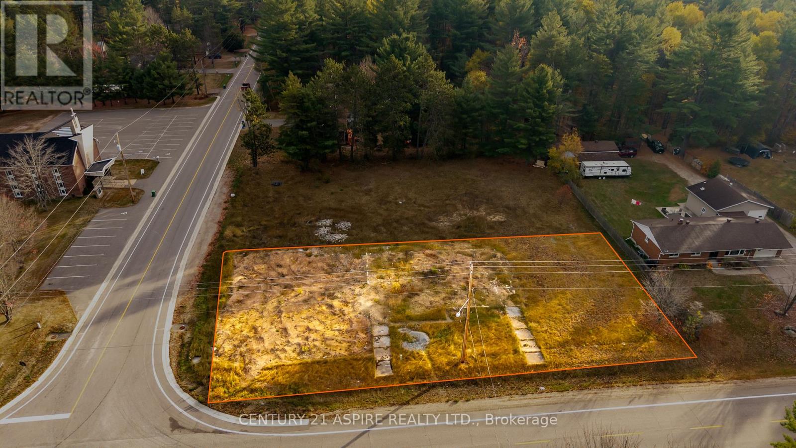 912 A Doran Road, Petawawa, Ontario  K8A 6W7 - Photo 5 - X12470366