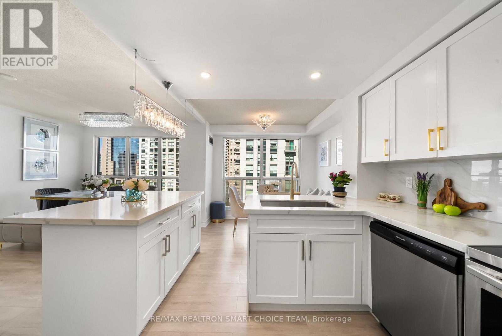 1211 - 28 Hollywood Avenue, Toronto, Ontario  M2N 6S4 - Photo 12 - C12469037
