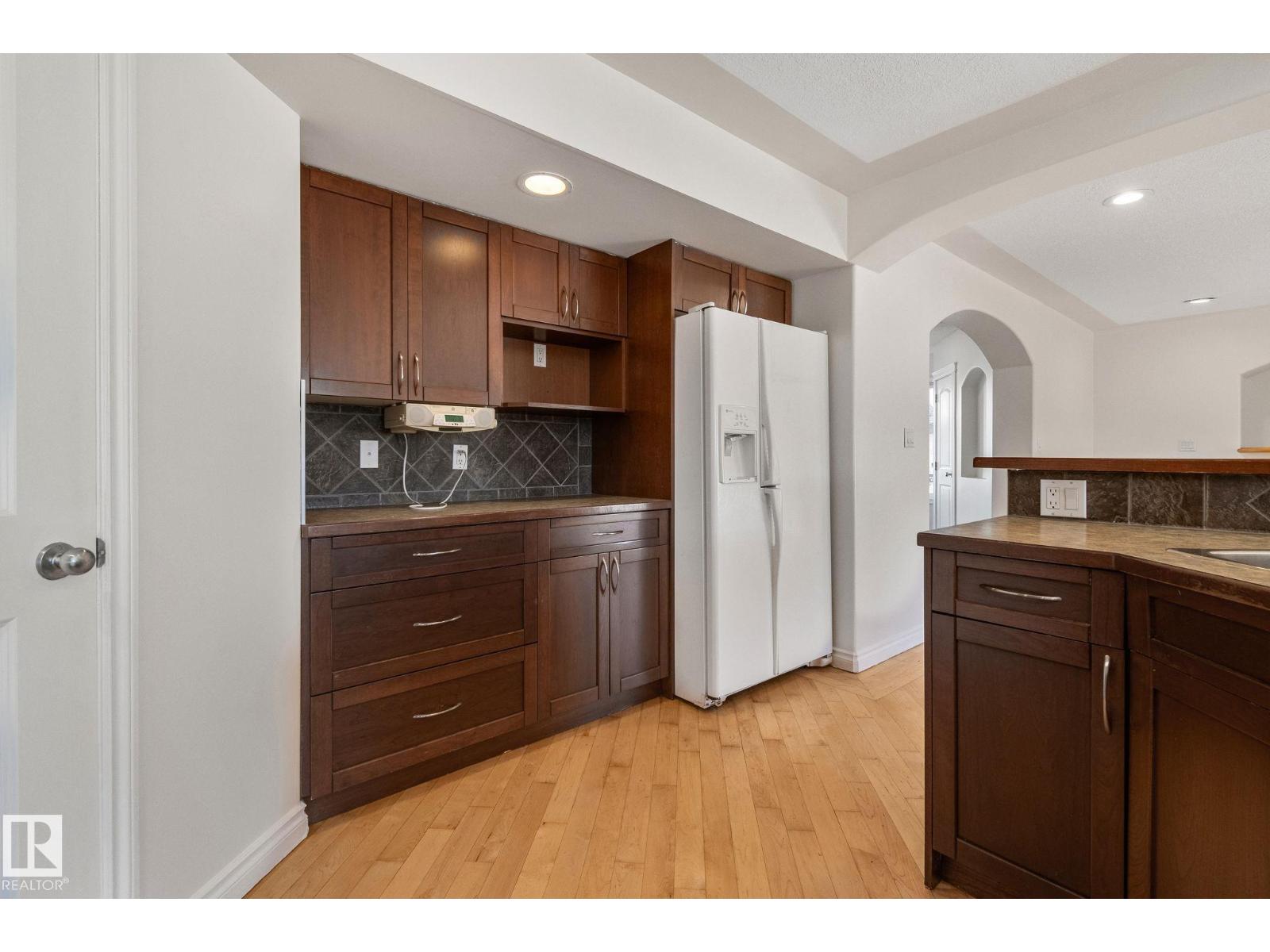 15211 44 St Nw, Edmonton, Alberta  T5Y 3C4 - Photo 11 - E4462724