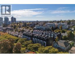 <div class="price">$838,000</div> 7599 Yukon Street, Vancouver<br><div style="margin-bottom:8px;"><small>Pacific Evergreen Realty Ltd.</small></div><div class='bed_bath'>1 Bed | 1 Bath</div>
