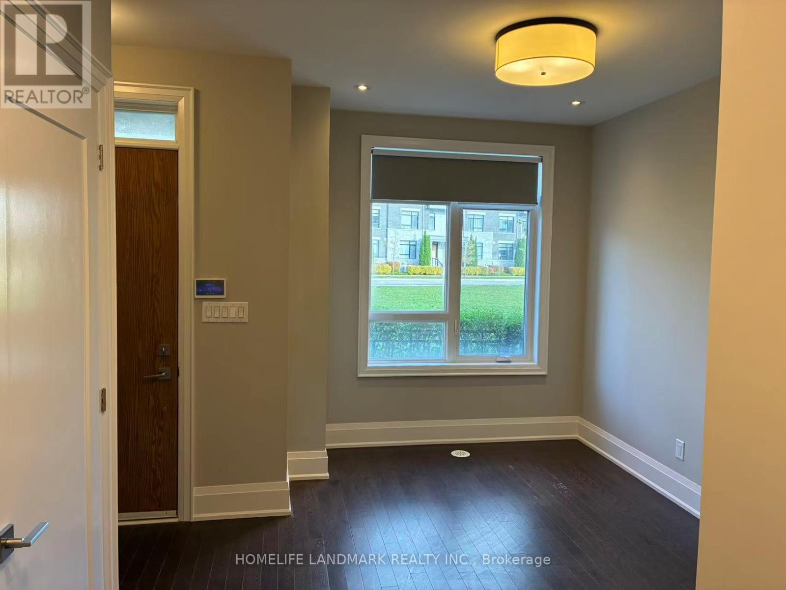 128 - 63 Feeney Lane, Markham, Ontario  L3T 0G3 - Photo 3 - N12470554