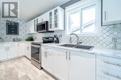 82 Lynbrook Drive, Hamilton, Ontario  L9C 2K7 - Photo 9 - X12470553