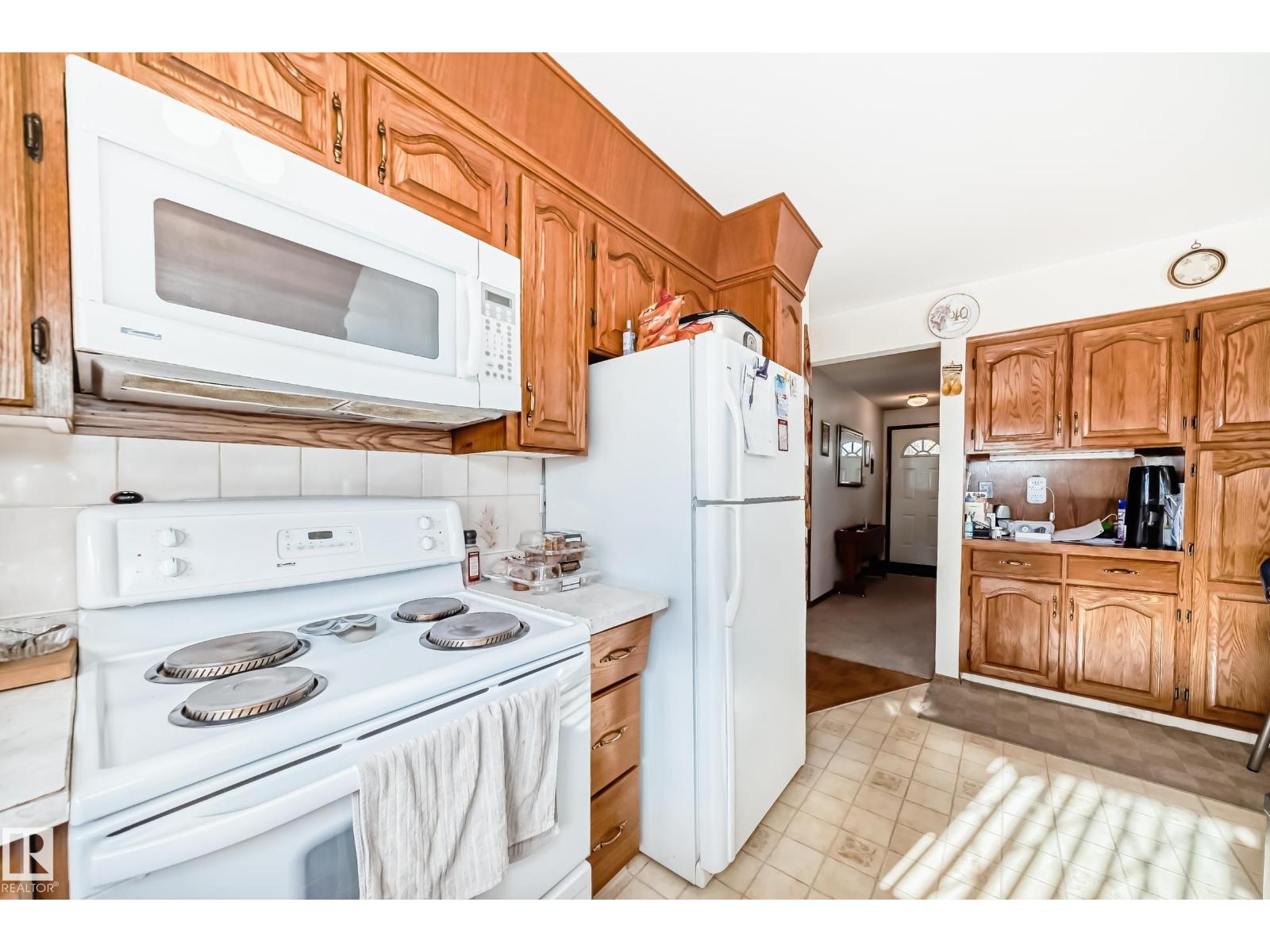 7007 140 Av Nw, Edmonton, Alberta  T5G 2M6 - Photo 14 - E4462725