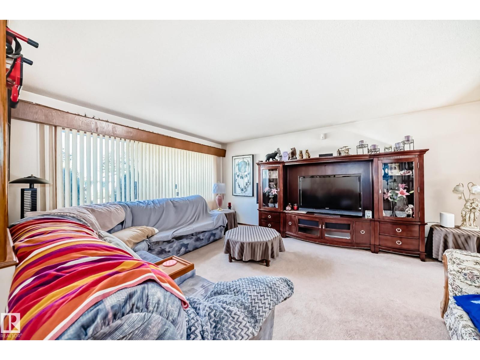 7007 140 Av Nw, Edmonton, Alberta  T5G 2M6 - Photo 6 - E4462725