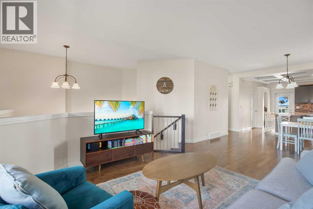 42 Iron Wolf Court, Lacombe, Alberta  T4L 0E8 - Photo 6 - A2263147