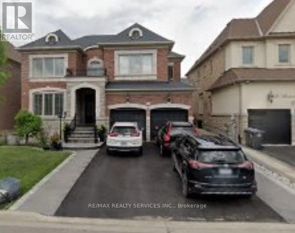 51 MIDSUMMER DRIVE, Brampton, Ontario