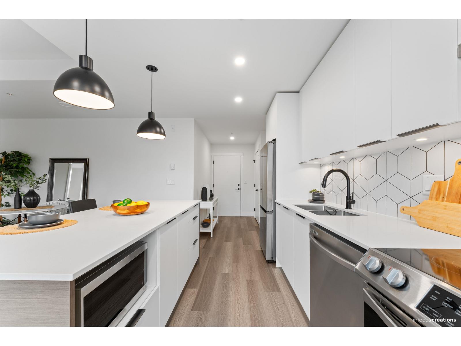 403 10778 138 Street, Surrey, British Columbia  V3T 0S5 - Photo 5 - R3058513