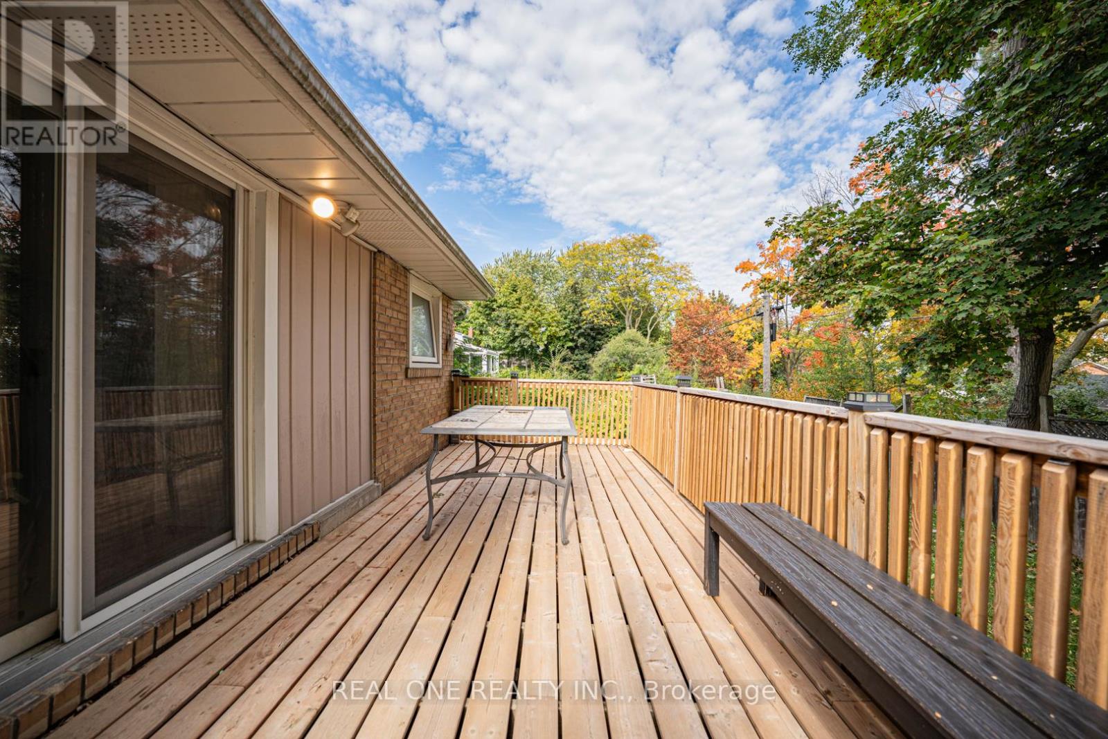 60 Paperbirch Drive, Toronto, Ontario  M3C 2E7 - Photo 29 - C12470571