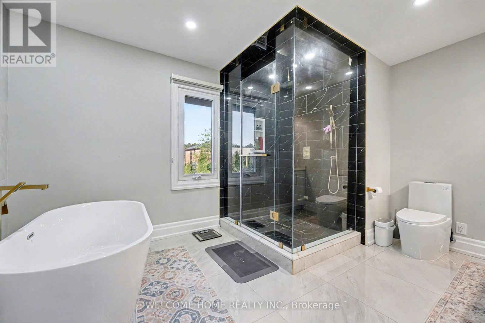 32 Colton Crescent S, Vaughan, Ontario  L4L 3L7 - Photo 25 - N12470570