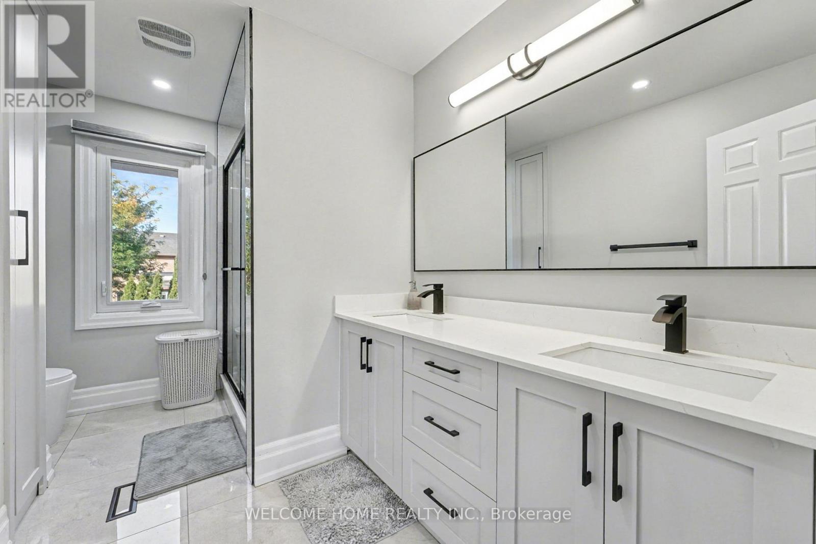 32 Colton Crescent S, Vaughan, Ontario  L4L 3L7 - Photo 30 - N12470570
