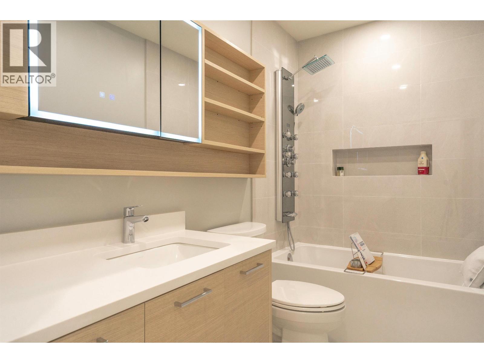 2078 Springer Avenue, Burnaby, British Columbia  V5B 3M5 - Photo 9 - R3057846