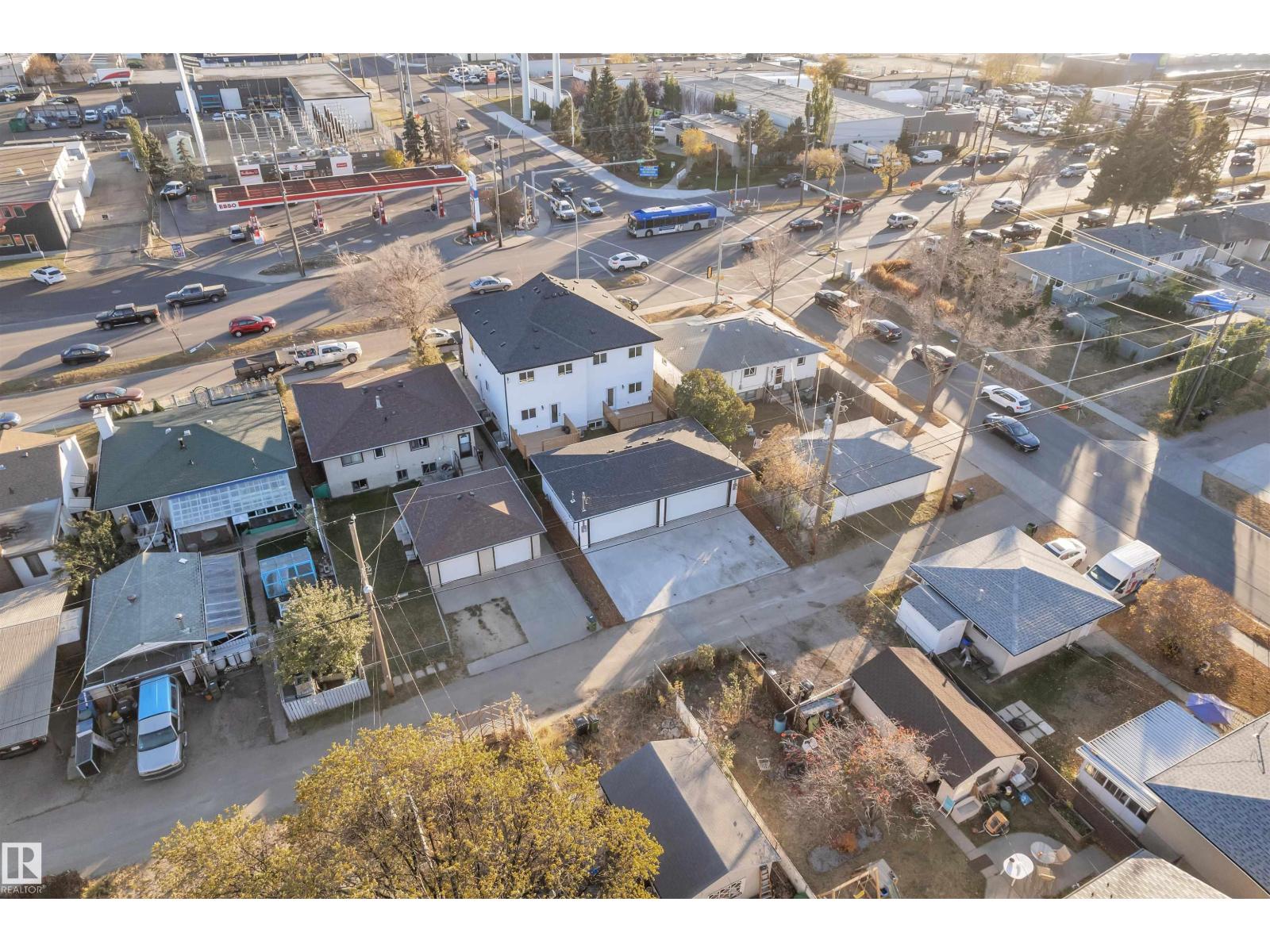 9652 63 Ave Nw, Edmonton, Alberta  T6E 0G5 - Photo 3 - E4462727