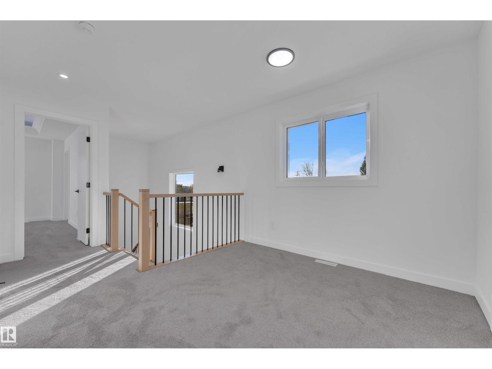 9652 63 Ave Nw, Edmonton, Alberta  T6E 0G5 - Photo 35 - E4462727
