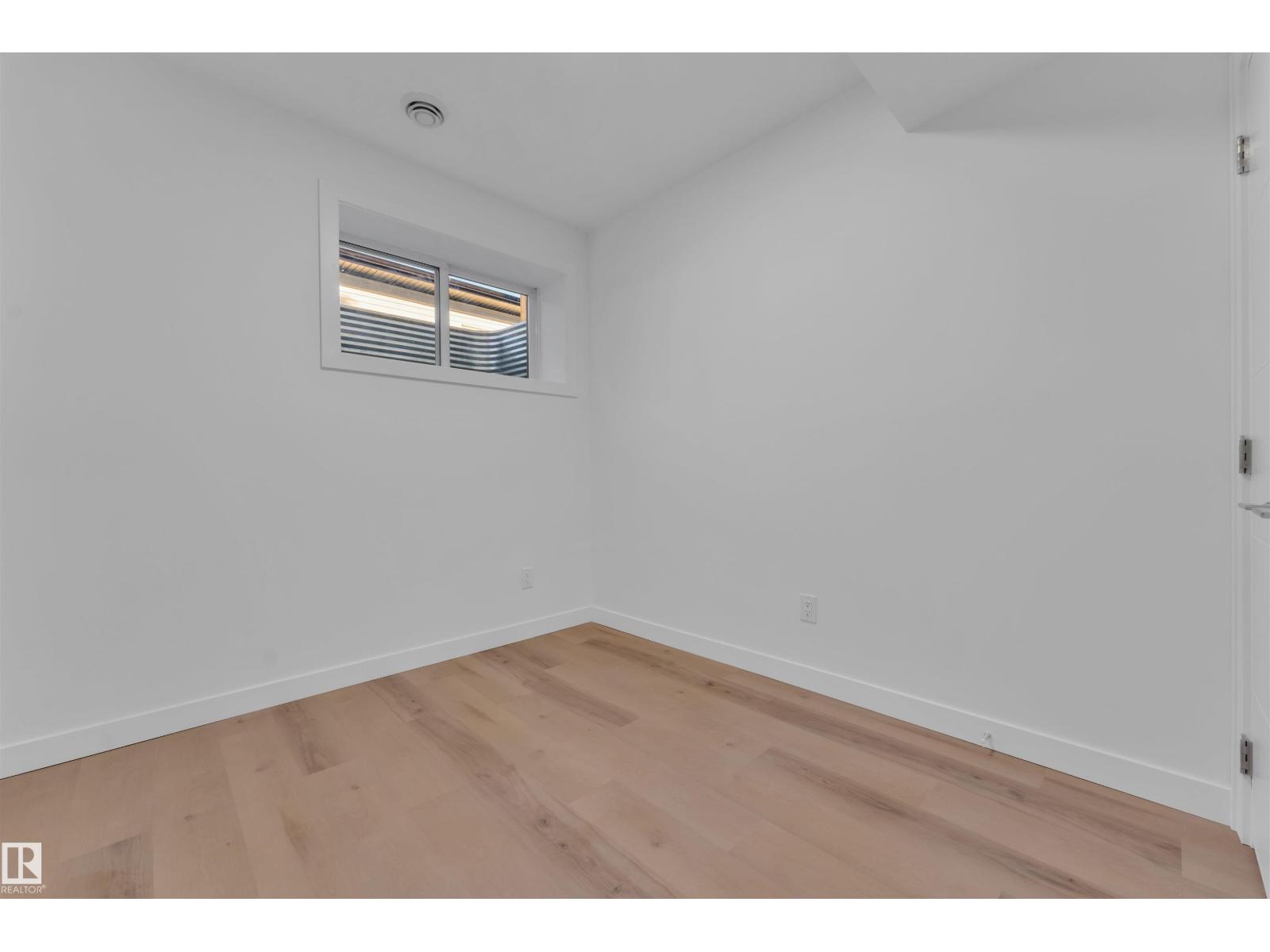 9652 63 Ave Nw, Edmonton, Alberta  T6E 0G5 - Photo 48 - E4462727