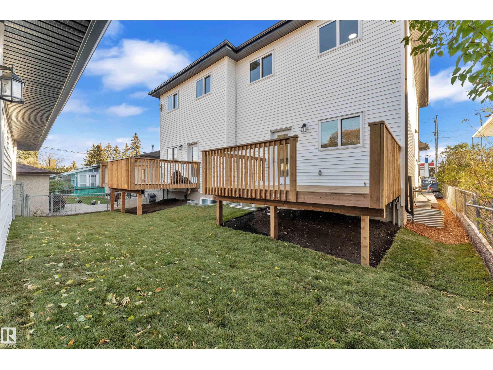 9652 63 Ave Nw, Edmonton, Alberta  T6E 0G5 - Photo 52 - E4462727