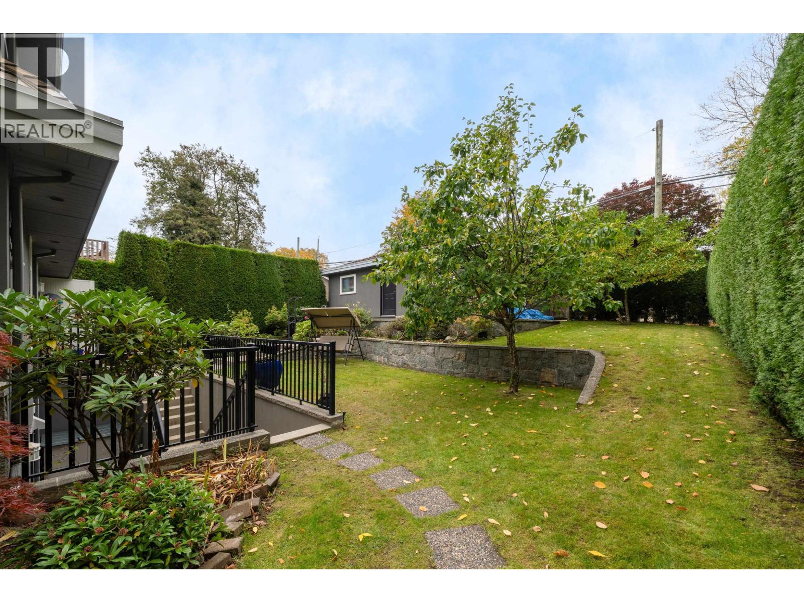 2087 W 18th Avenue, Vancouver, British Columbia  V6J 2N7 - Photo 34 - R3058900