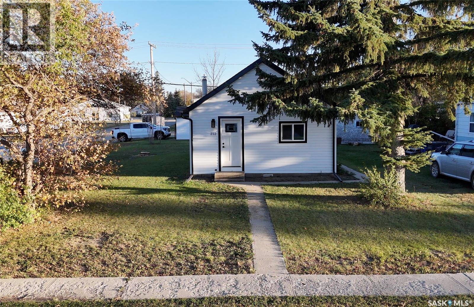 212 Garfield STREET, Davidson, Saskatchewan