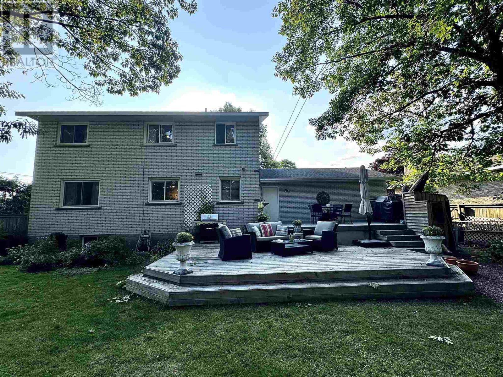 4 Silver Birch Dr, Sault Ste Marie, Ontario  P6A 5S1 - Photo 3 - SM252454