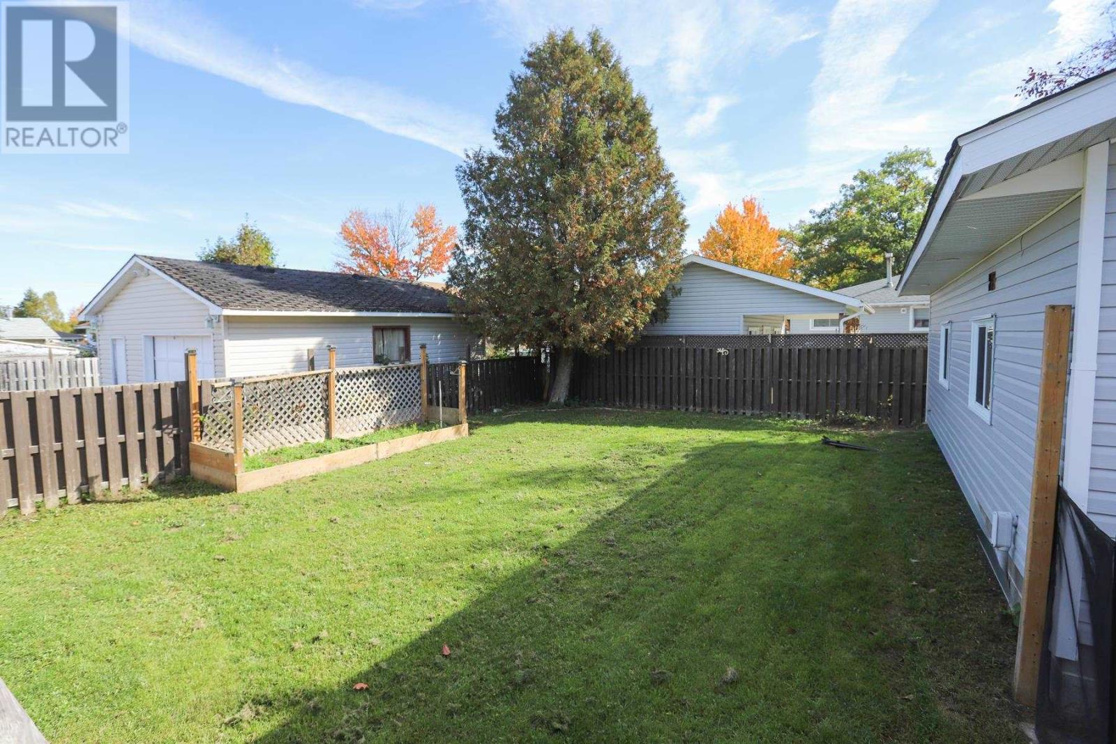 19 Macmurray Ave, Sault Ste. Marie, Ontario  P6A 5W7 - Photo 30 - SM252978