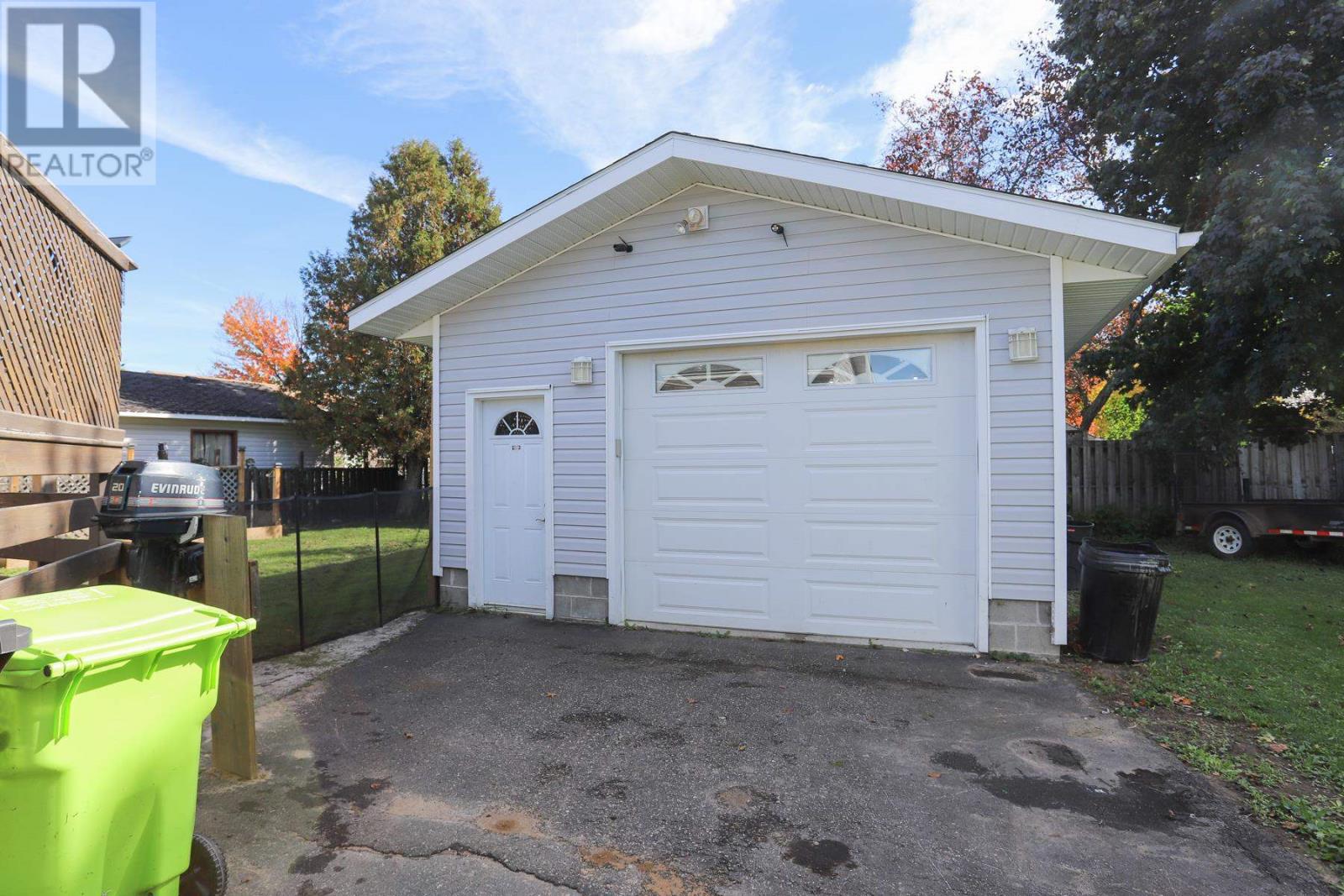 19 Macmurray Ave, Sault Ste. Marie, Ontario  P6A 5W7 - Photo 45 - SM252978