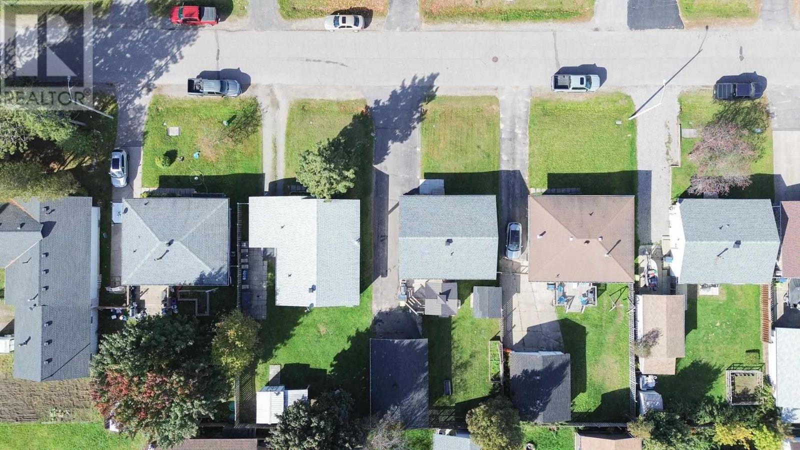 19 Macmurray Ave, Sault Ste. Marie, Ontario  P6A 5W7 - Photo 6 - SM252978