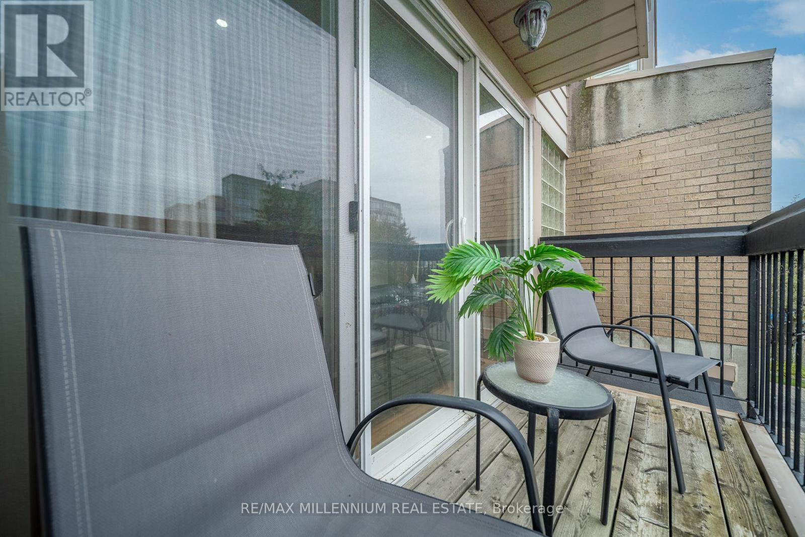 62 Cumberland Lane, Ajax, Ontario  L1S 7K4 - Photo 19 - E12458421