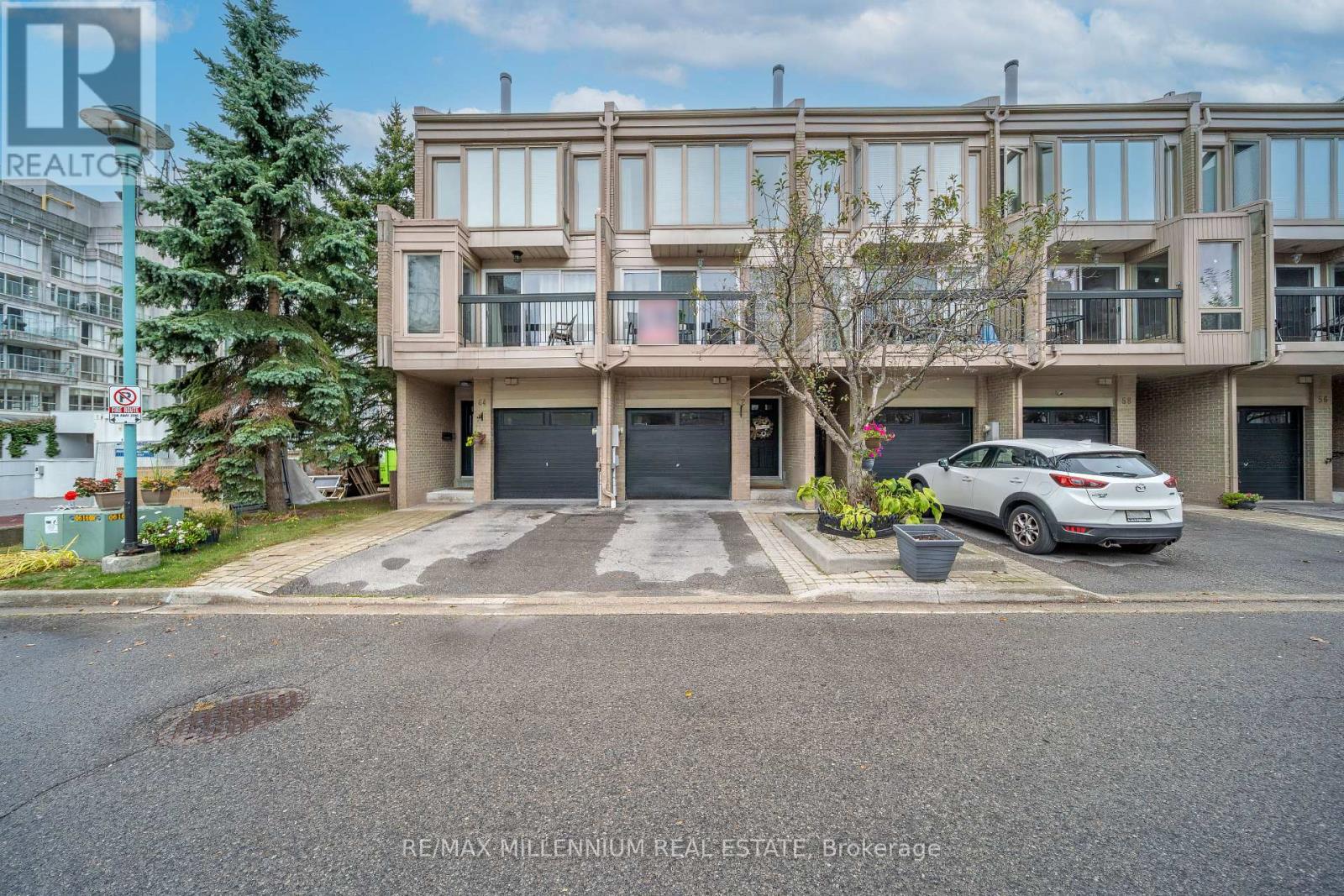 62 Cumberland Lane, Ajax, Ontario  L1S 7K4 - Photo 1 - E12458421
