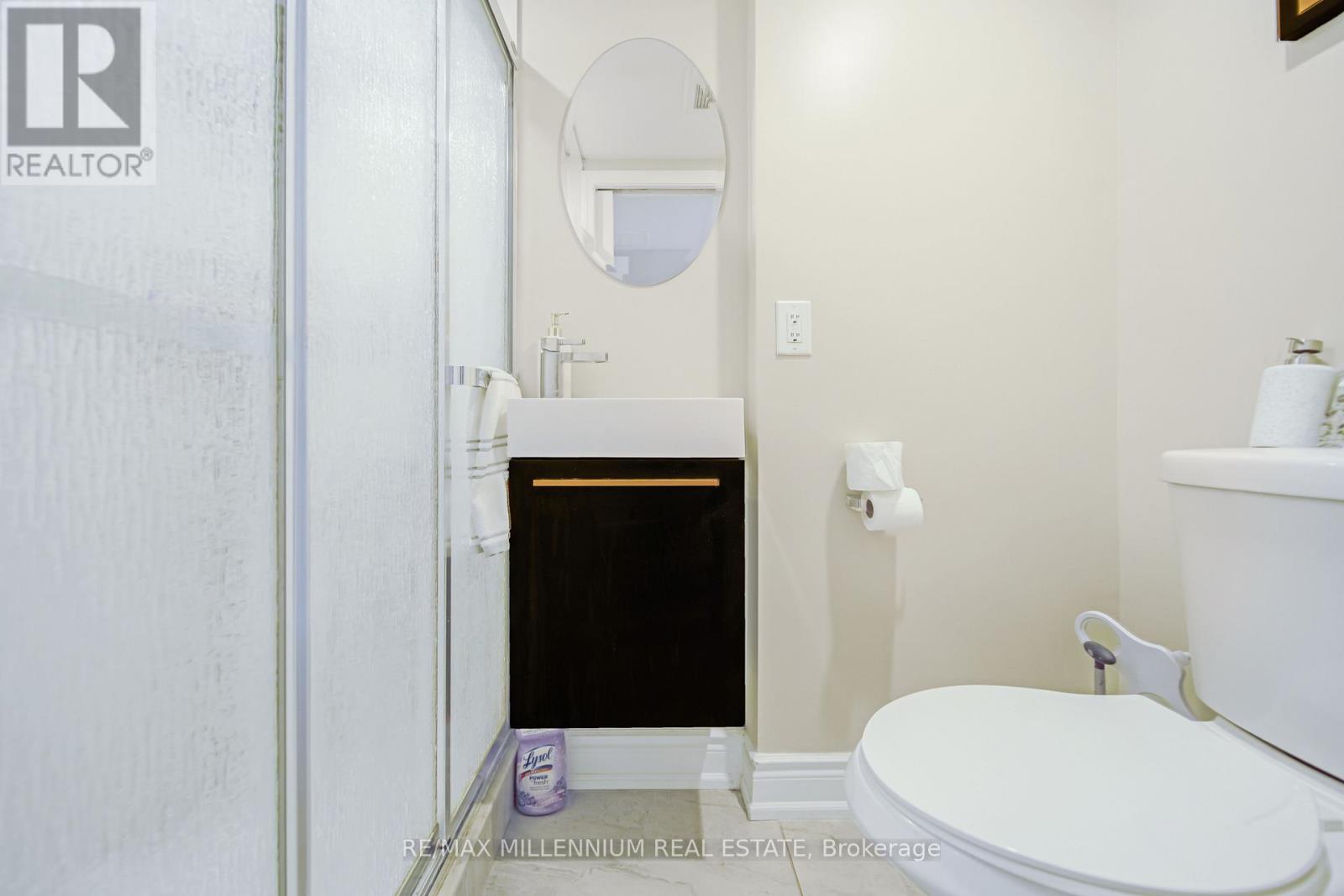 62 Cumberland Lane, Ajax, Ontario  L1S 7K4 - Photo 6 - E12458421