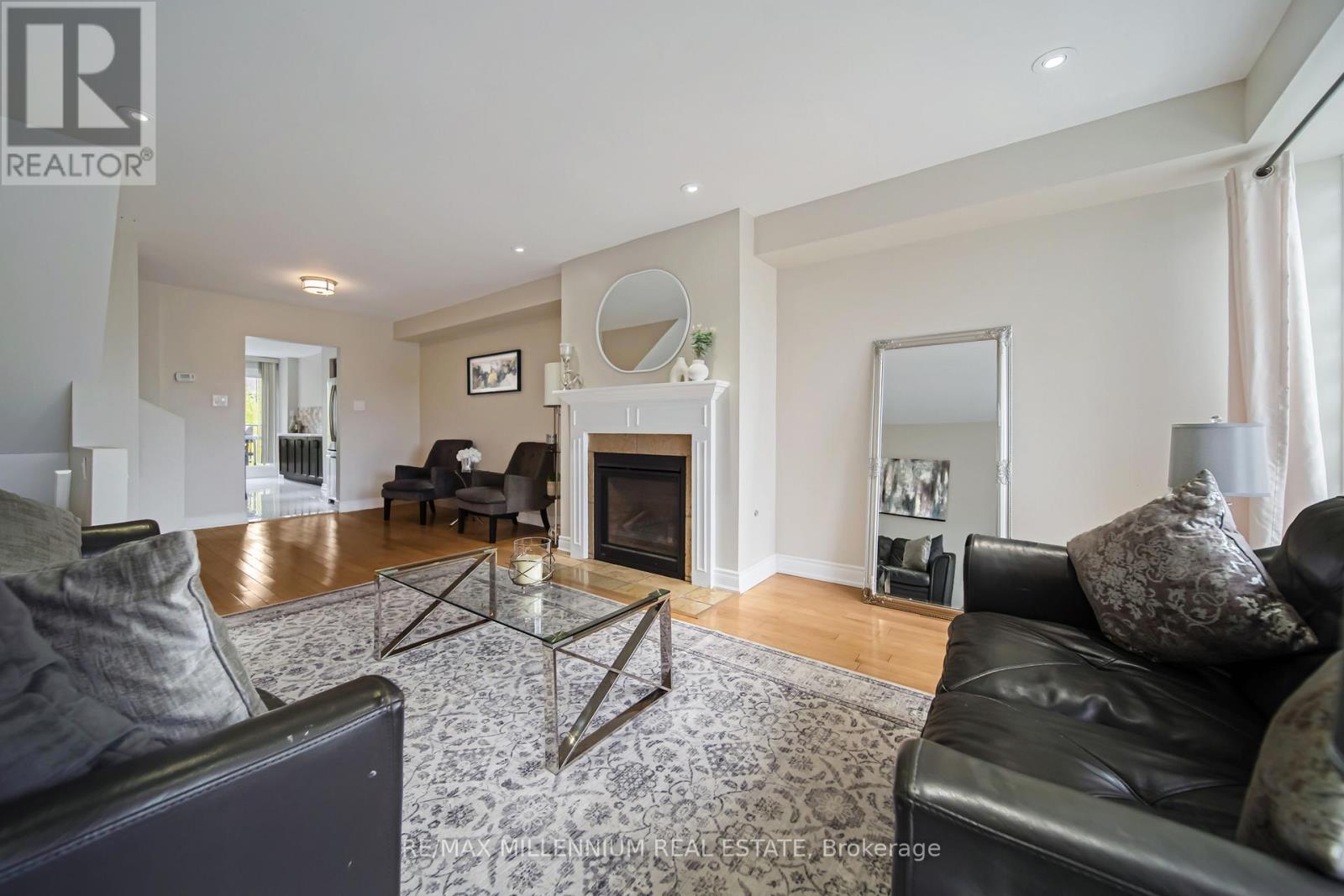 62 Cumberland Lane, Ajax, Ontario  L1S 7K4 - Photo 9 - E12458421