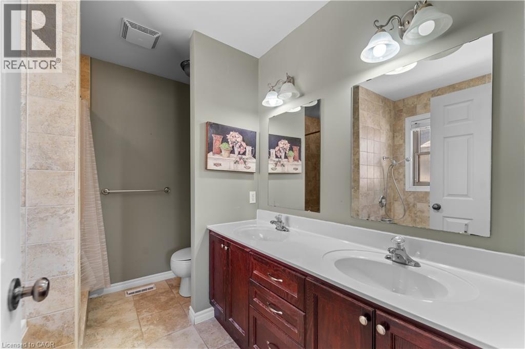 76 Rochelle Crescent Crescent, Fort Erie, Ontario  L0S 1N0 - Photo 19 - 40780396