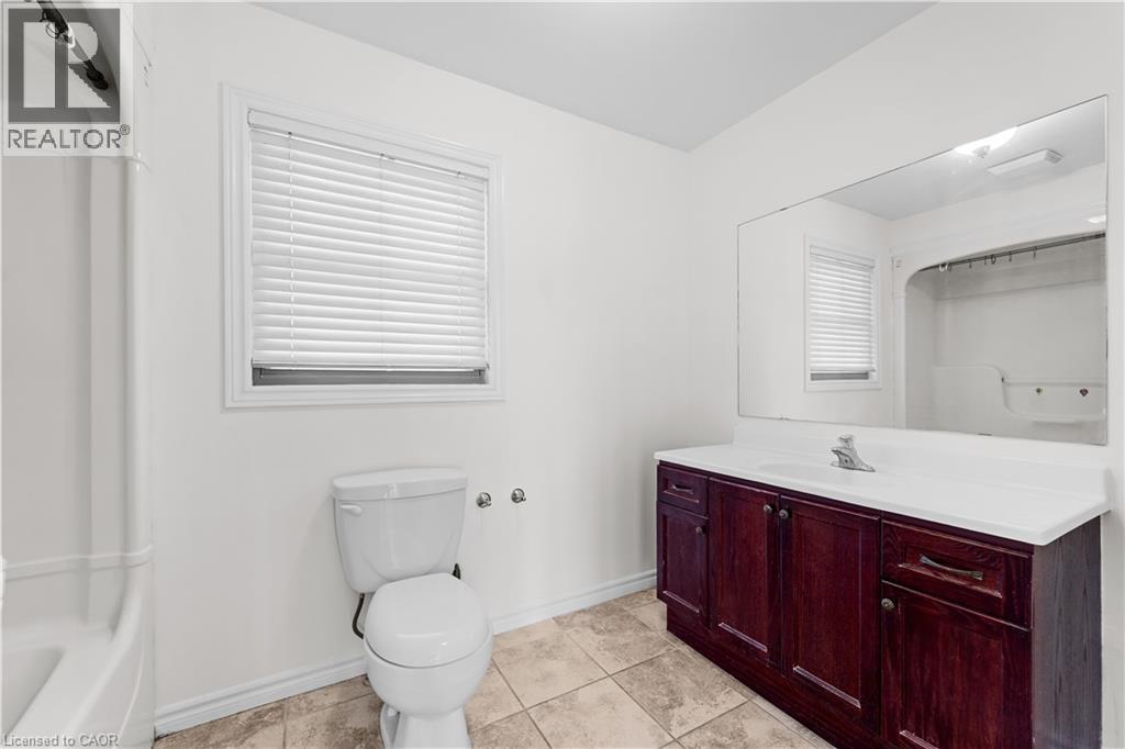 76 Rochelle Crescent Crescent, Fort Erie, Ontario  L0S 1N0 - Photo 24 - 40780396
