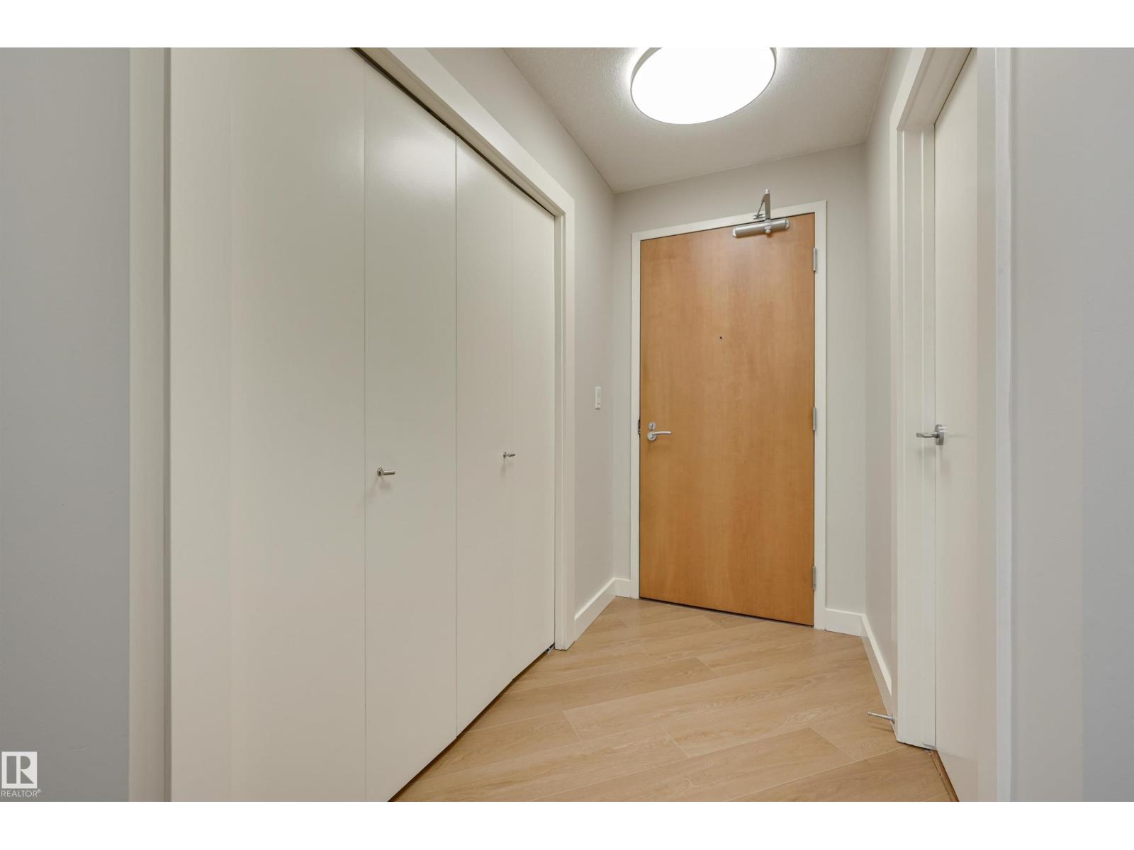 #2202 10136 104 St Nw, Edmonton, Alberta  T5J 0B5 - Photo 8 - E4462728