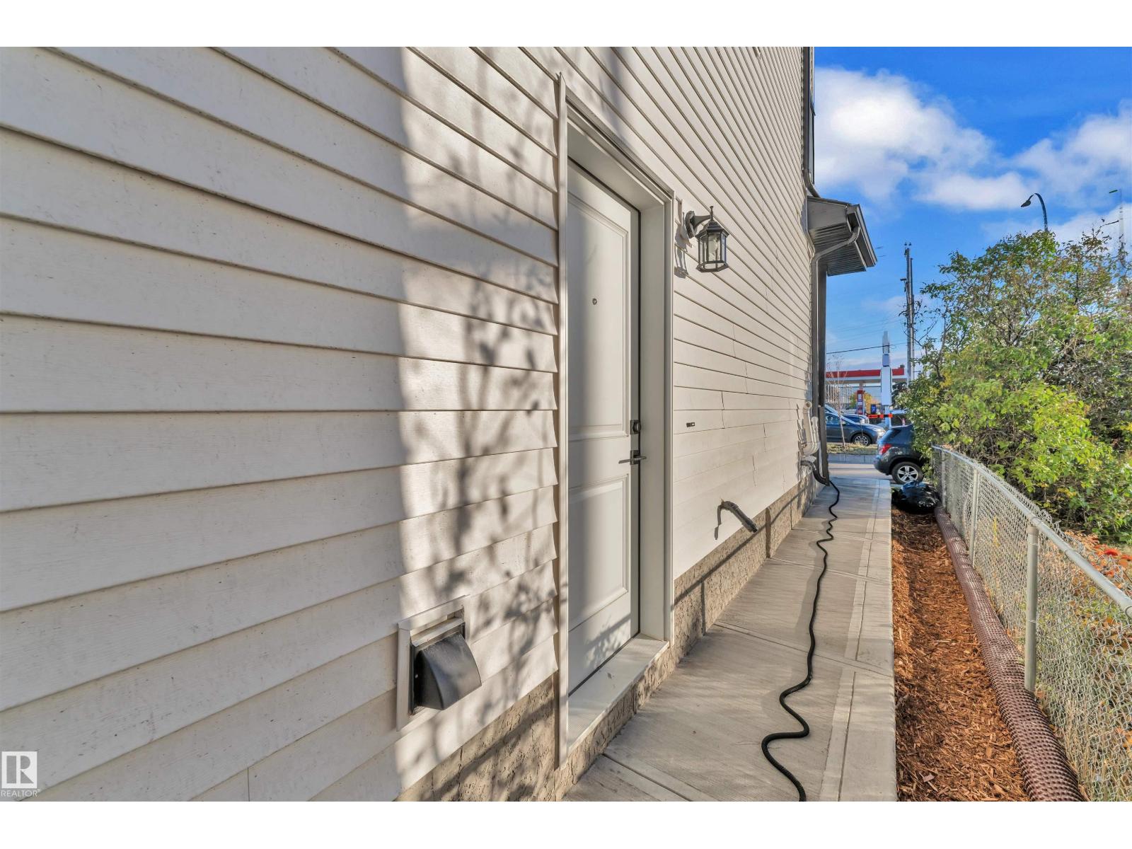 9650 63 Ave Nw, Edmonton, Alberta  T6E 0G5 - Photo 46 - E4462730