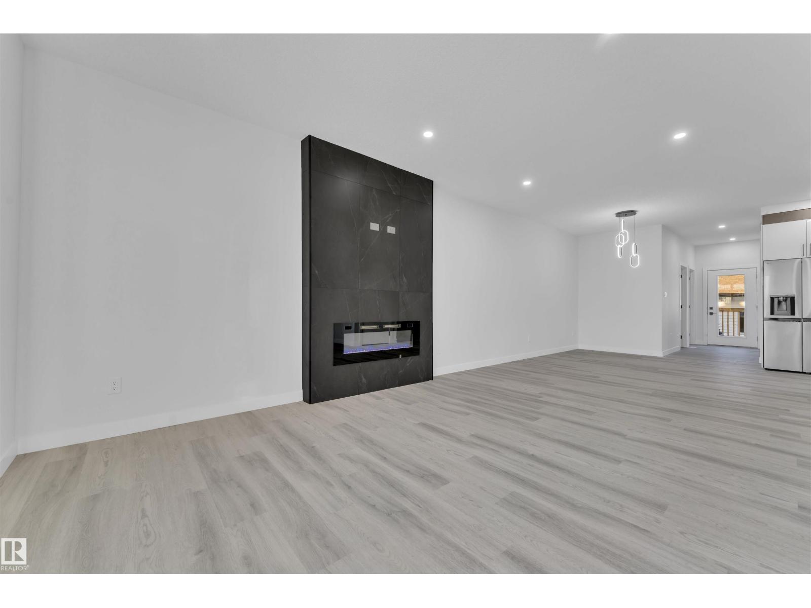 9650 63 Ave Nw, Edmonton, Alberta  T6E 0G5 - Photo 5 - E4462730