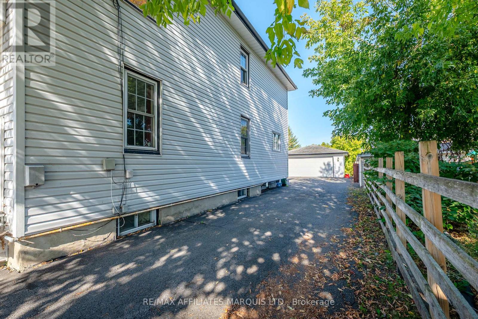 311 Sixth Street E, Cornwall, Ontario  K6H 2N8 - Photo 34 - X12470586