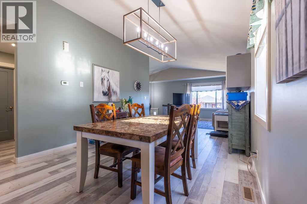 4420 74 Street, Camrose, Alberta  T4V 5C8 - Photo 7 - A2265234