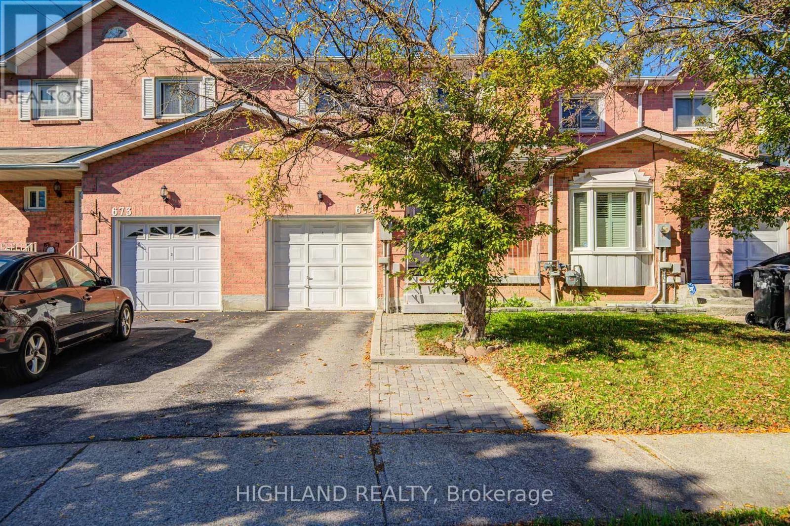 671 DINSMORE COURT, Mississauga, Ontario