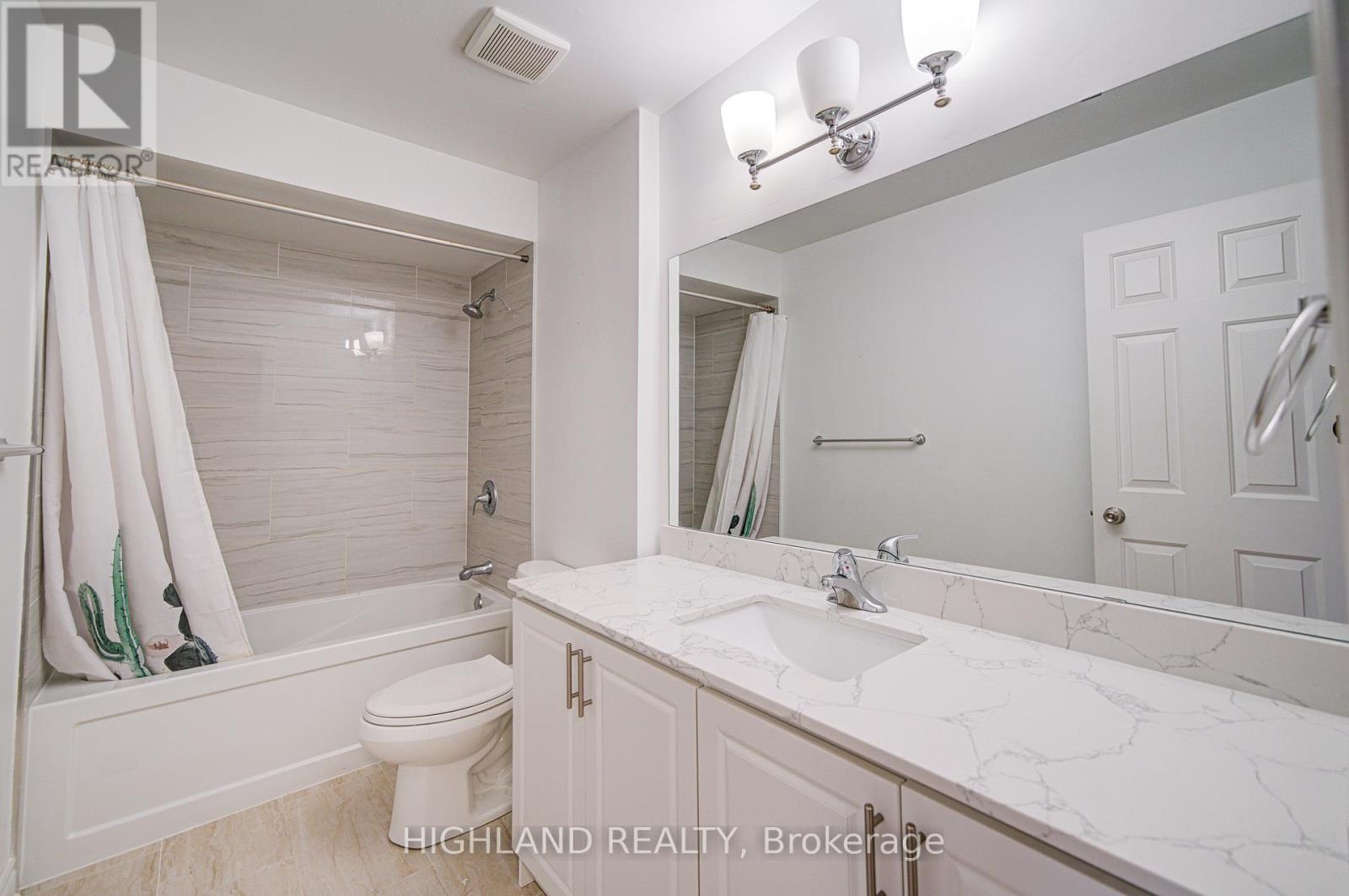 671 Dinsmore Court, Mississauga, Ontario  L5R 3G4 - Photo 23 - W12470580