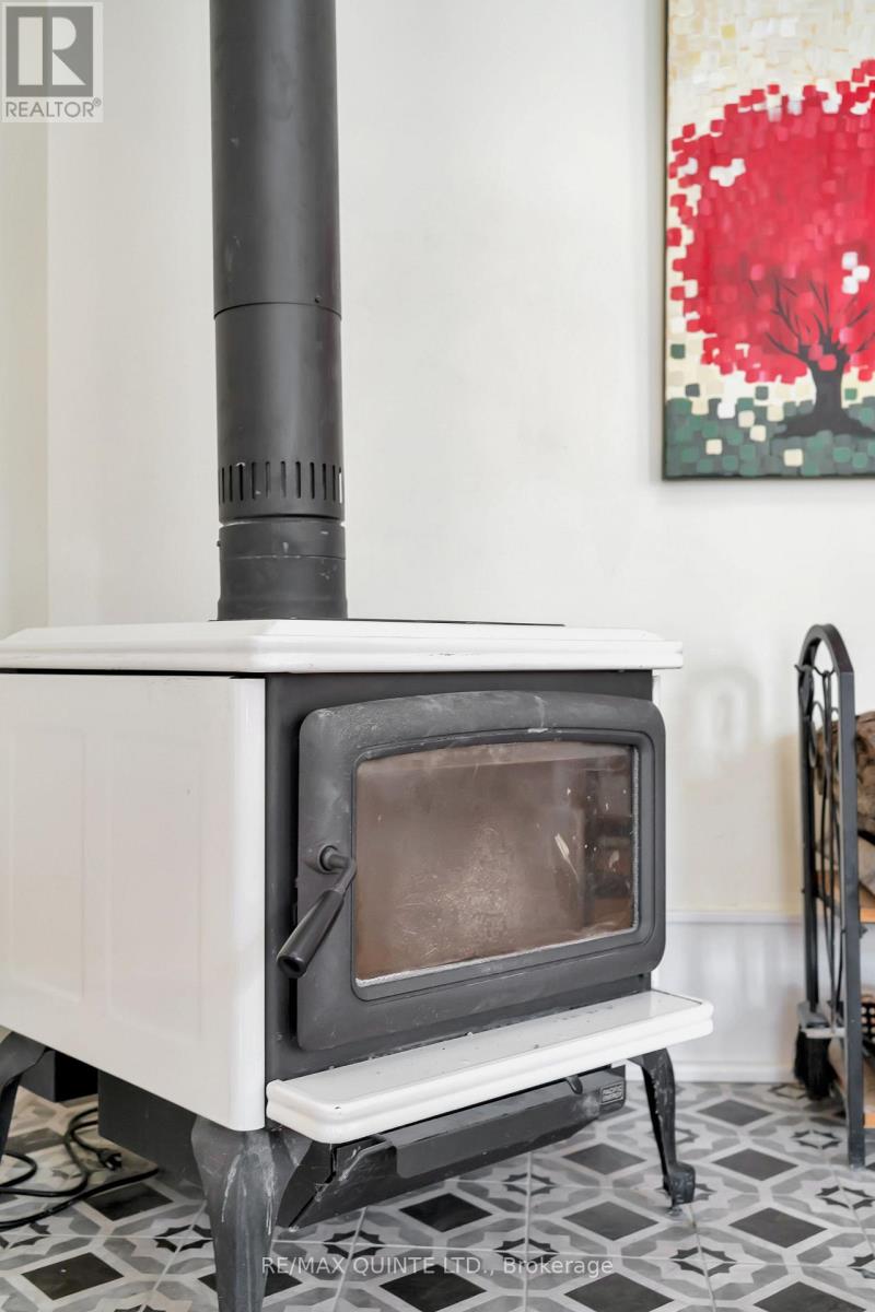 16882 Telephone Road, Quinte West, Ontario  K8V 5P4 - Photo 24 - X12470588