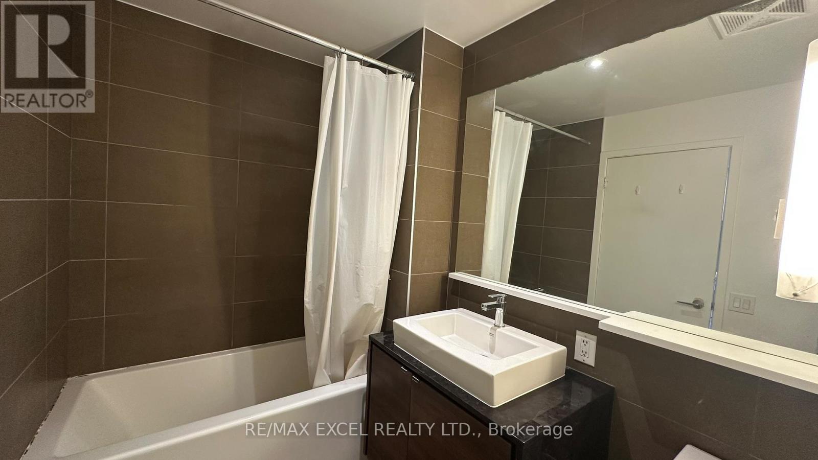 3602 - 121 Mcmahon Drive, Toronto, Ontario  M2K 0E3 - Photo 9 - C12469624