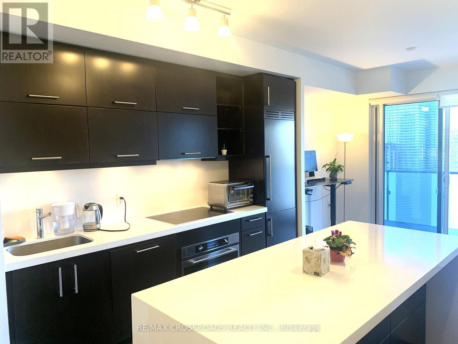 3611 - 1080 Bay Street, Toronto, Ontario  M5S 0A5 - Photo 3 - C12470589