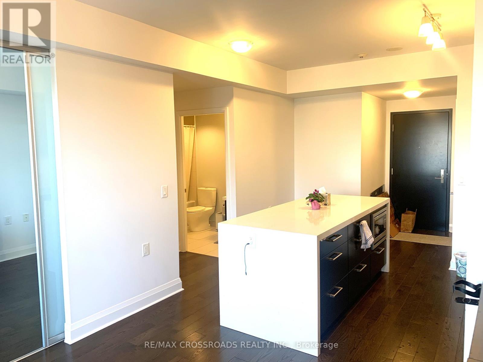 3611 - 1080 Bay Street, Toronto, Ontario  M5S 0A5 - Photo 6 - C12470589