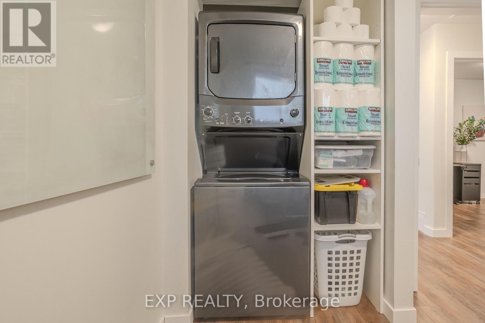 12 Lailey Street, St. Catharines, Ontario  L2M 5G8 - Photo 11 - X12470590