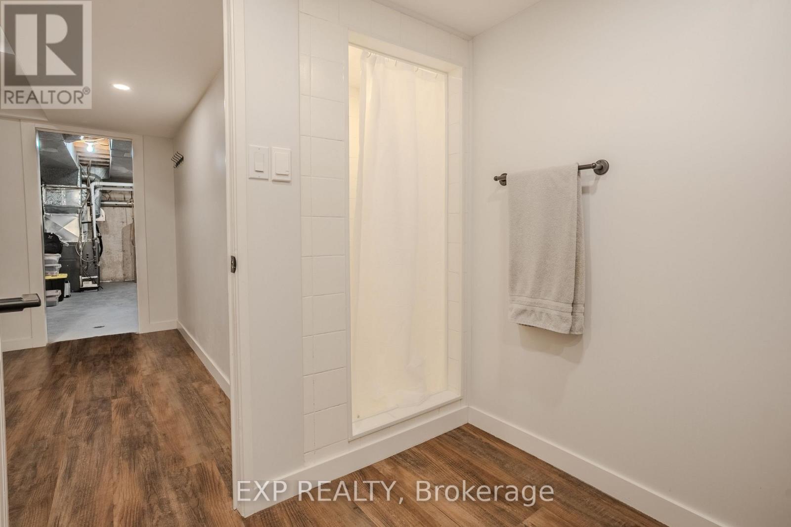 12 Lailey Street, St. Catharines, Ontario  L2M 5G8 - Photo 17 - X12470590